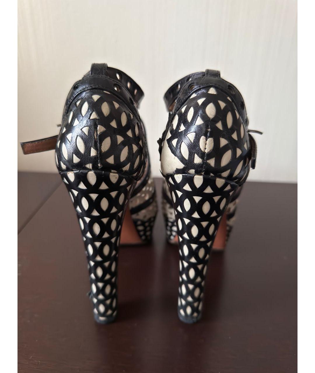 ALAIA Белые кожаные босоножки, фото 4