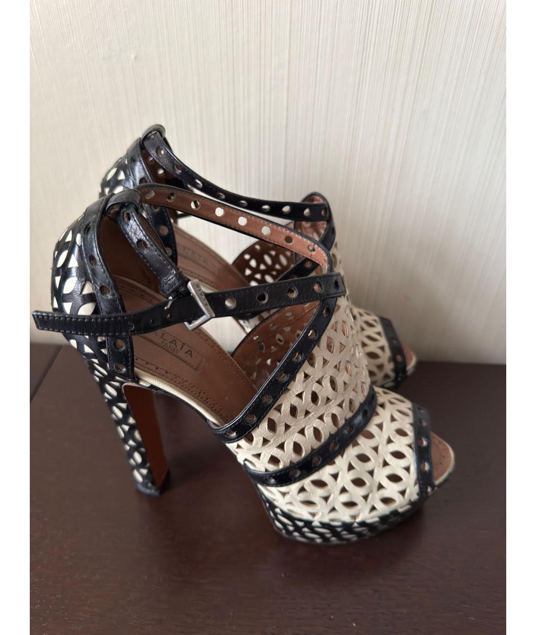 ALAIA Белые кожаные босоножки, фото 8