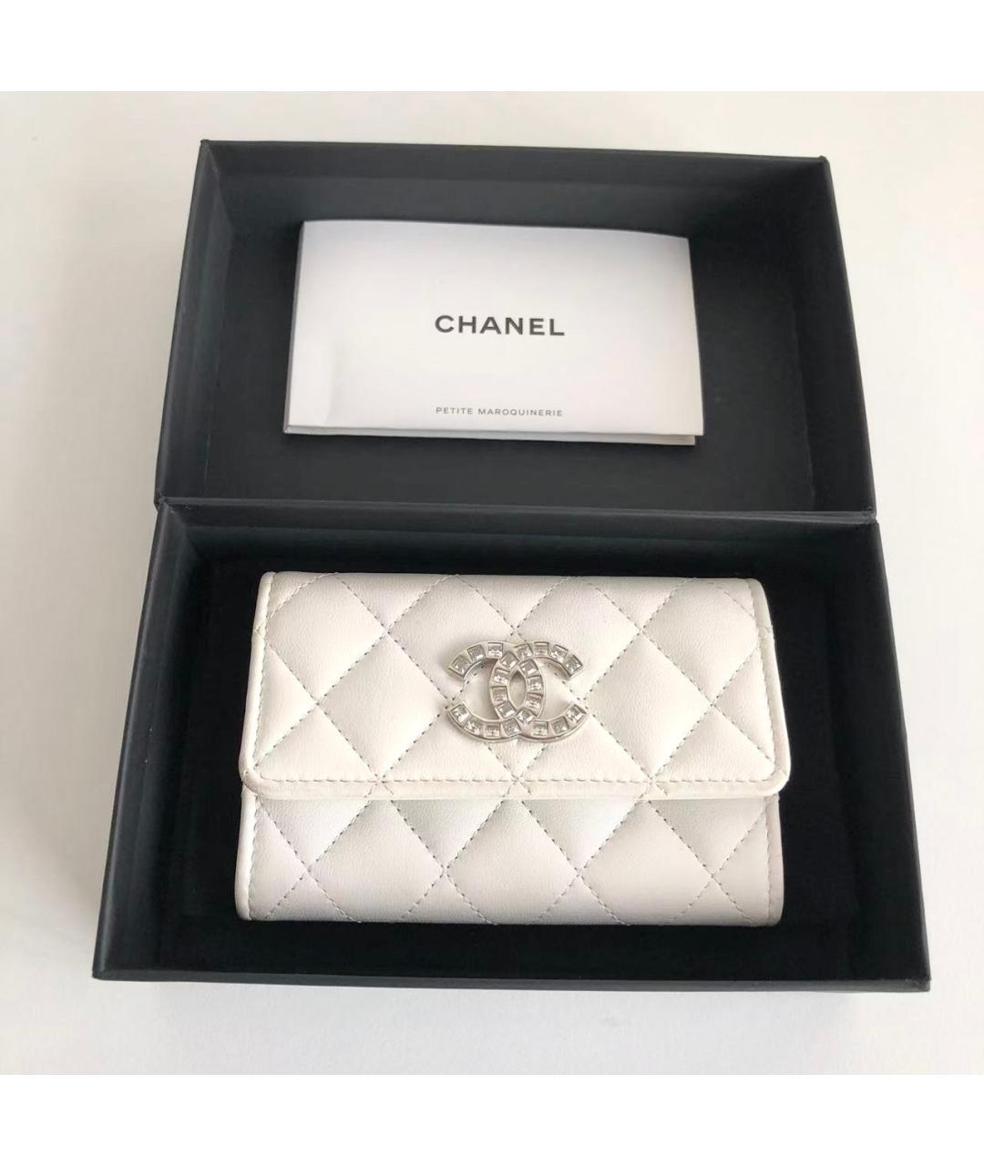 CHANEL Белый кожаный кошелек, фото 2