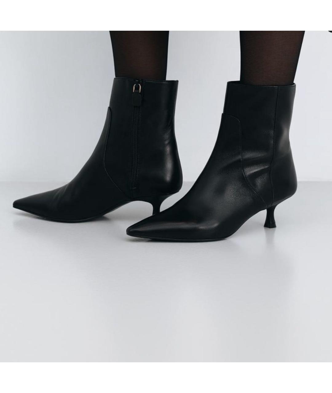 STUART WEITZMAN Черные кожаные ботильоны, фото 2