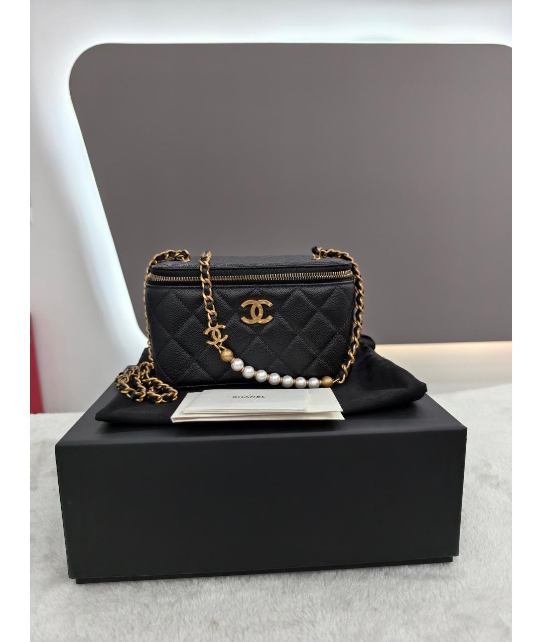 CHANEL Черная кожаная сумка через плечо, фото 7