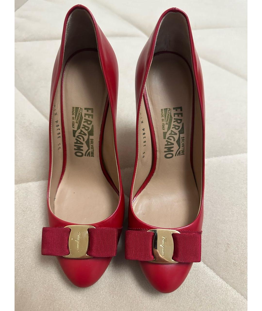 FERRAGAMO Красные кожаные туфли, фото 2