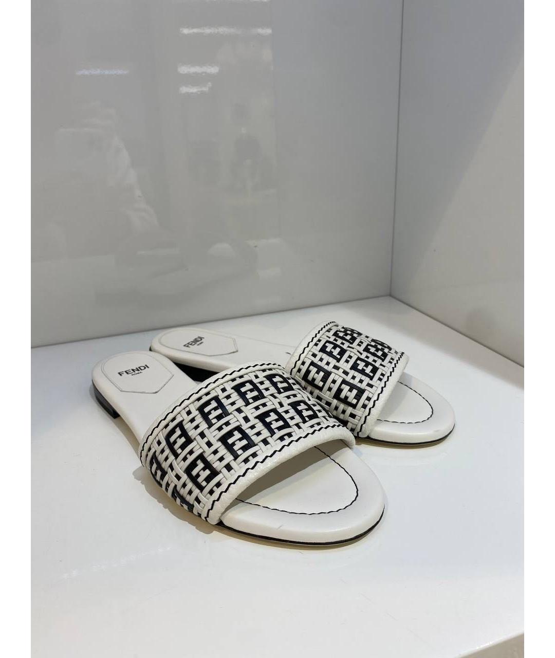 FENDI Белые мюли, фото 3