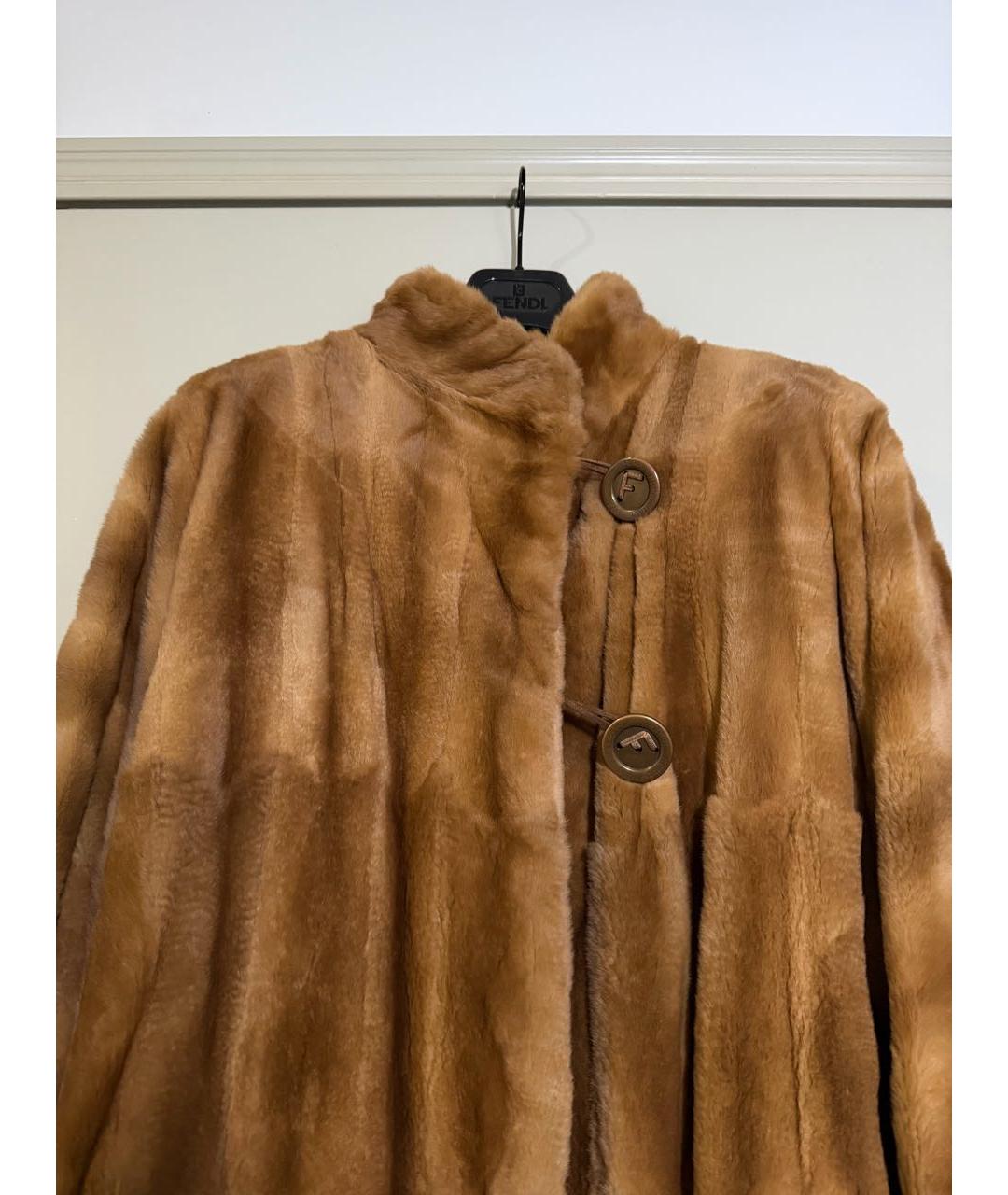 FENDI Коричневая меховая шуба, фото 4