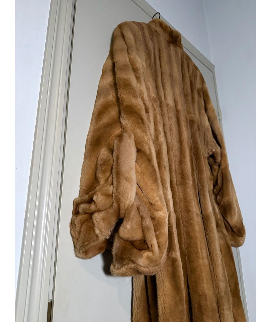 FENDI Коричневая меховая шуба, фото 2