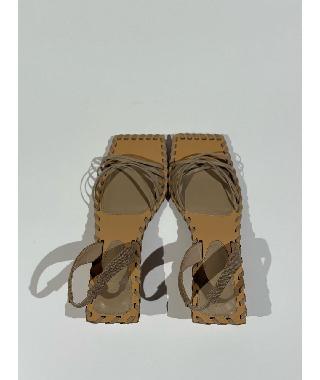 JACQUEMUS Бежевые кожаные босоножки, фото 3