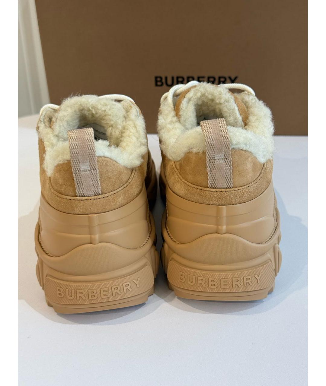 BURBERRY Бежевые замшевые кроссовки, фото 4