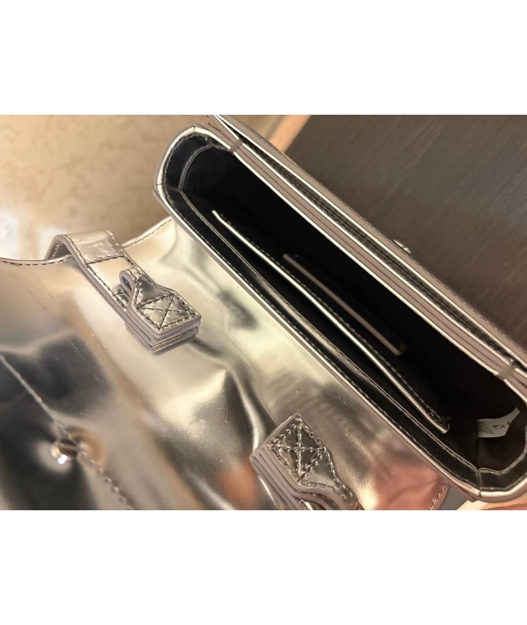 DIESEL Серебряная сумка с короткими ручками из лакированной кожи, фото 4