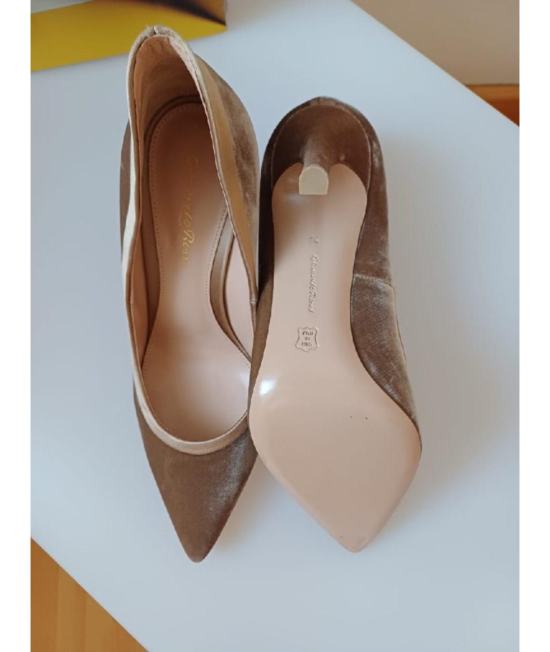 GIANVITO ROSSI Коричневые бархатные туфли, фото 7