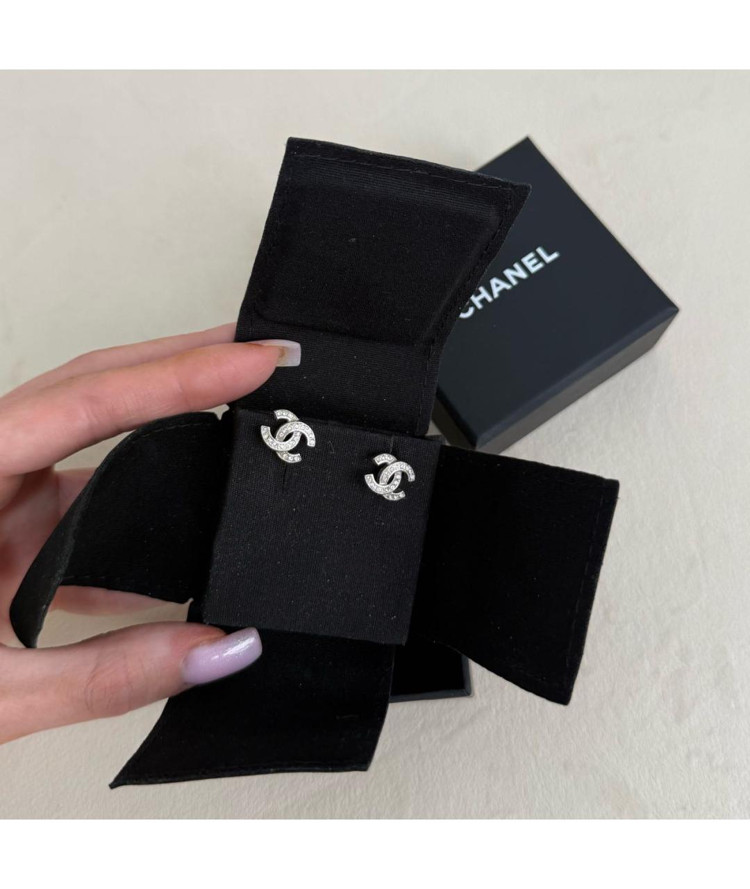 CHANEL Серебряные с серебряным покрытием серьги, фото 2