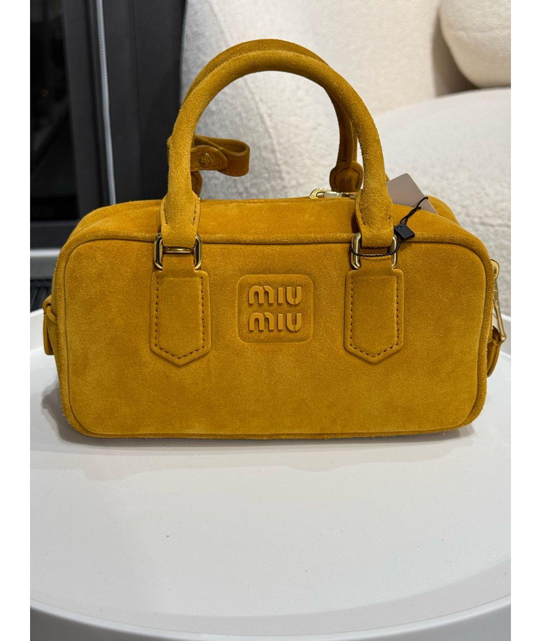 MIU MIU Горчичная замшевая сумка через плечо, фото 8