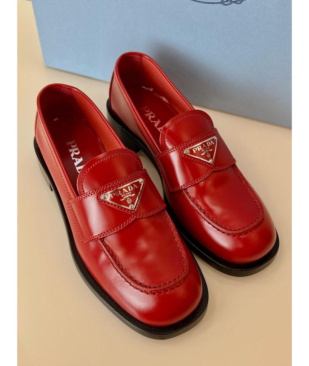 PRADA Красные кожаные лоферы, фото 3