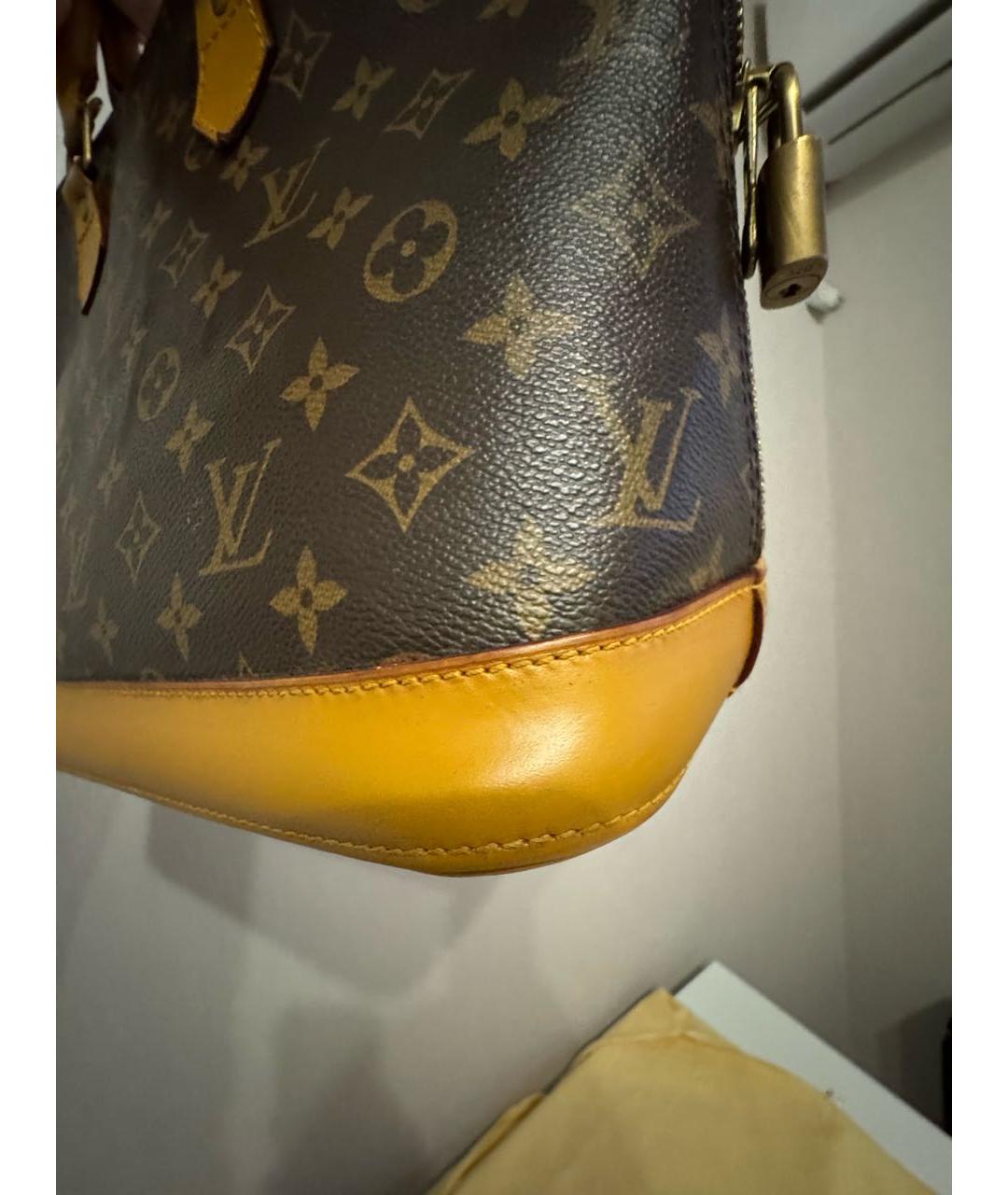 LOUIS VUITTON Коричневая кожаная сумка с короткими ручками, фото 5