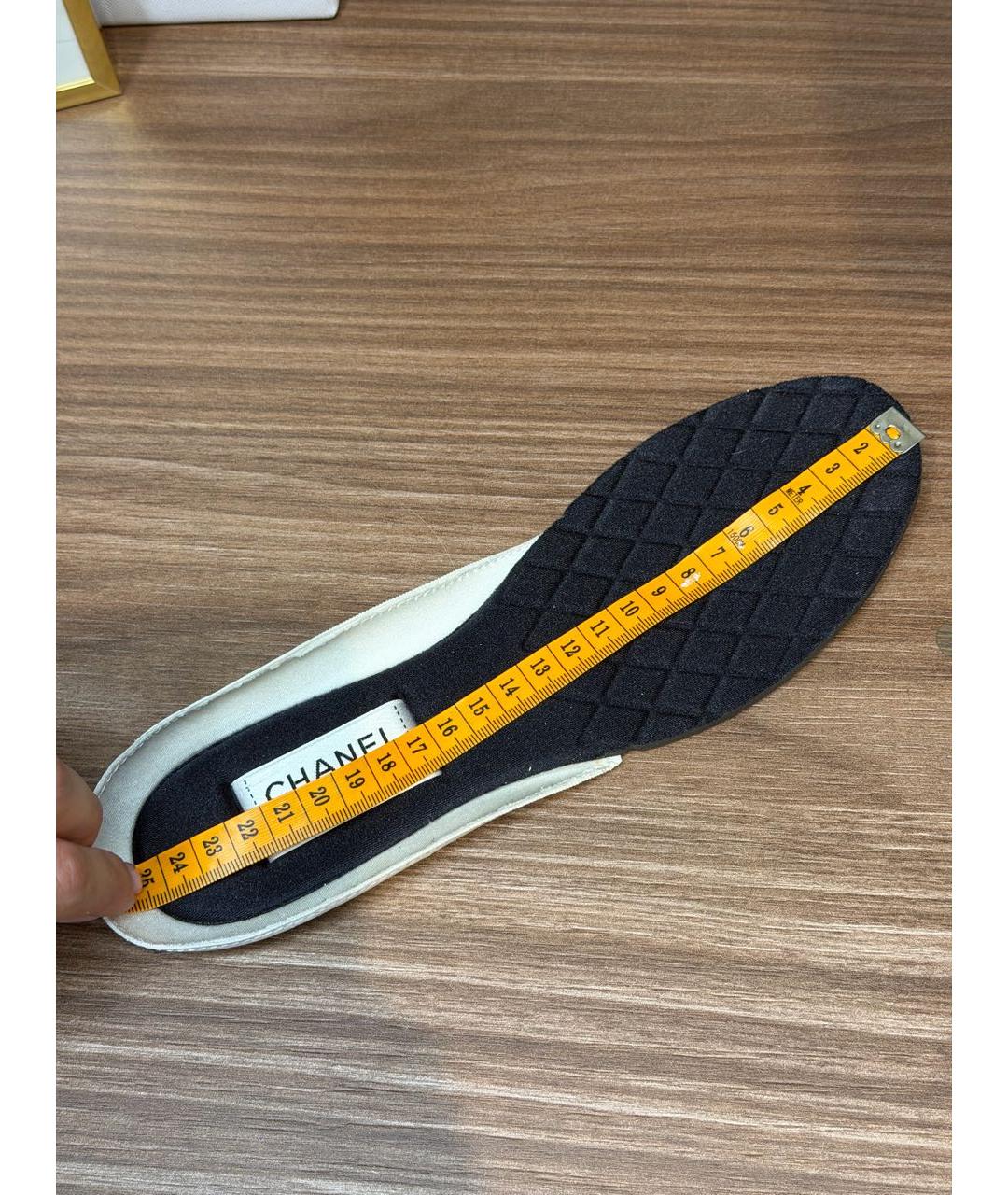 CHANEL Белые текстильные кроссовки, фото 6