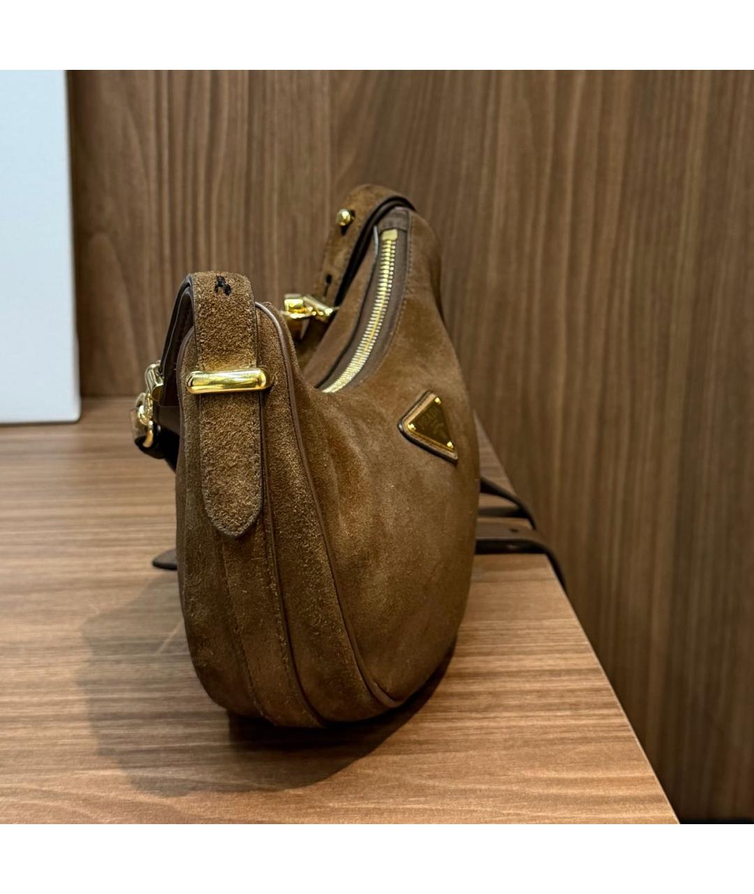 PRADA Коричневая замшевая сумка через плечо, фото 3