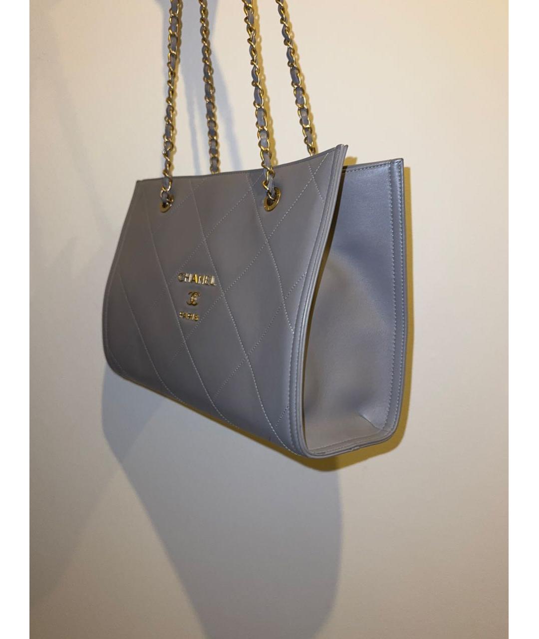 CHANEL Серая кожаная сумка тоут, фото 2