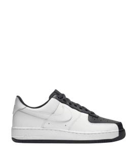 NIKE Низкие кроссовки / кеды