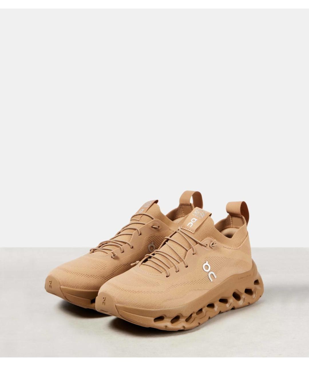 LOEWE Бежевые кроссовки, фото 3