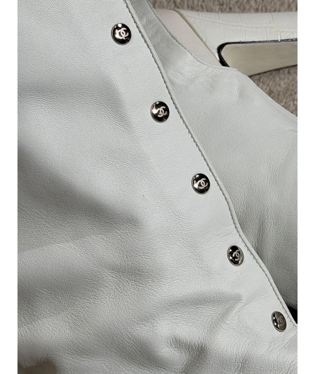 CHANEL Белые кожаные сапоги, фото 5