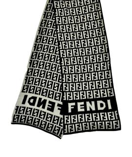 FENDI Шарф
