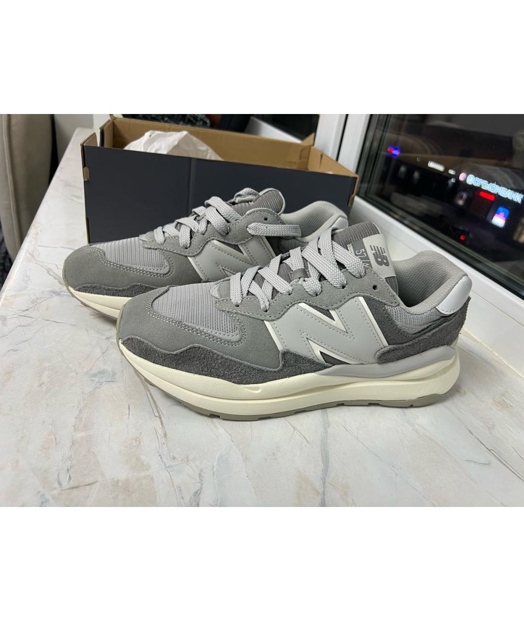 NEW BALANCE Серые замшевые низкие кроссовки / кеды, фото 3