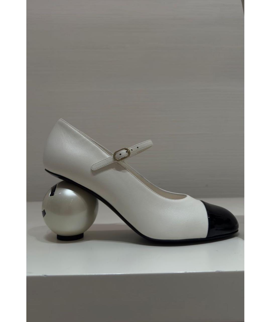 CHANEL Белые кожаные туфли, фото 2