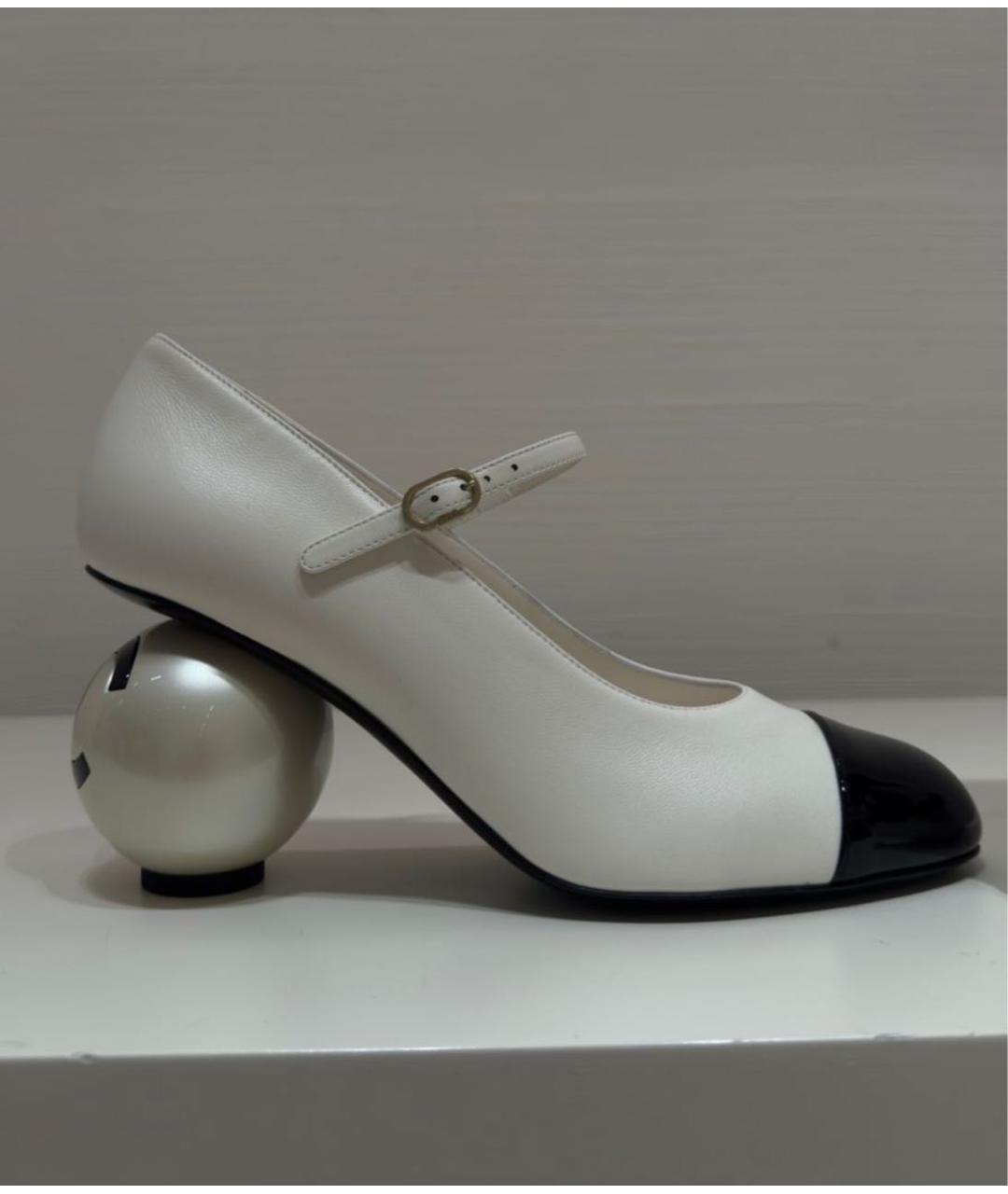 CHANEL Белые кожаные туфли, фото 3