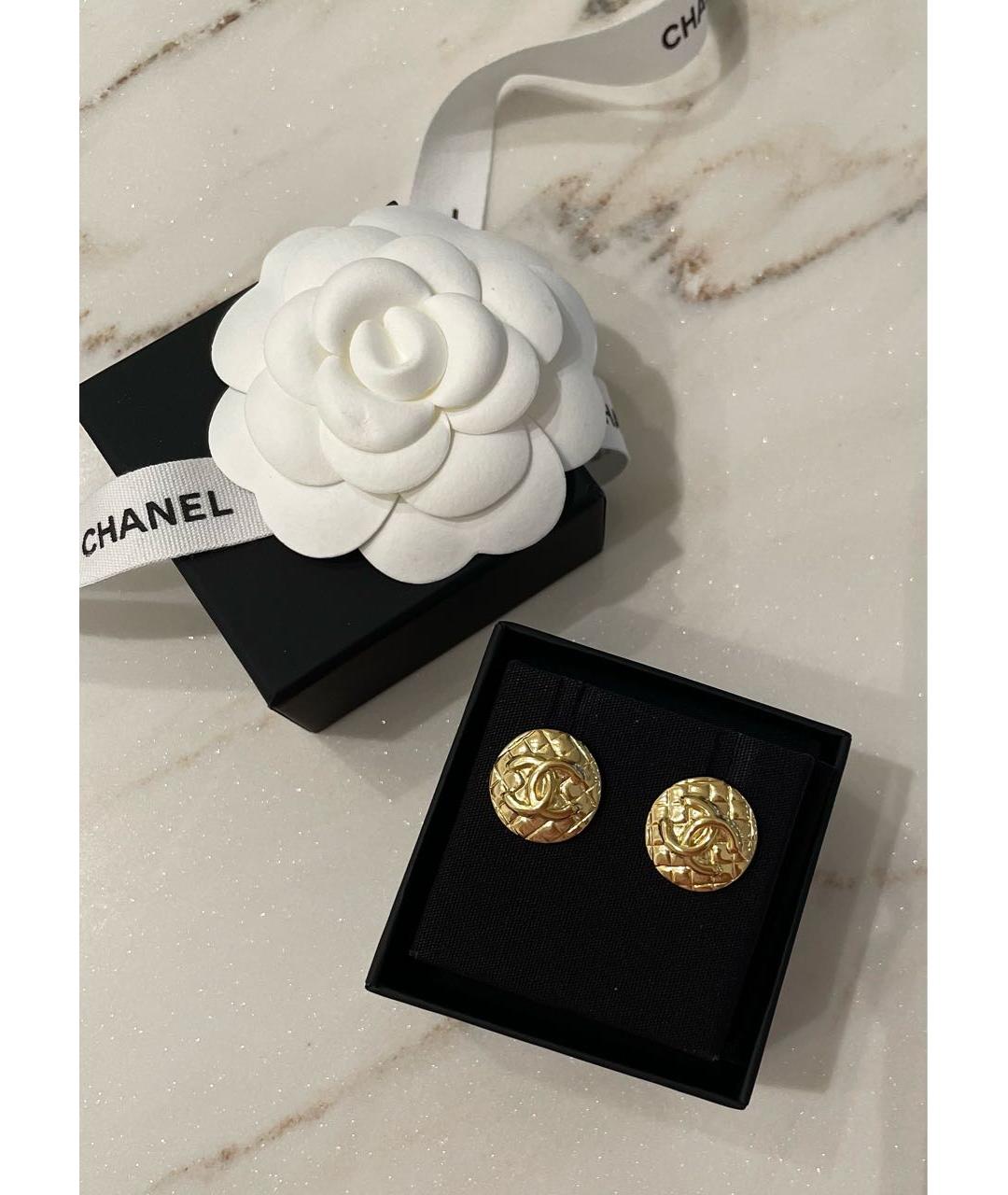 CHANEL Золотые металлические серьги, фото 3