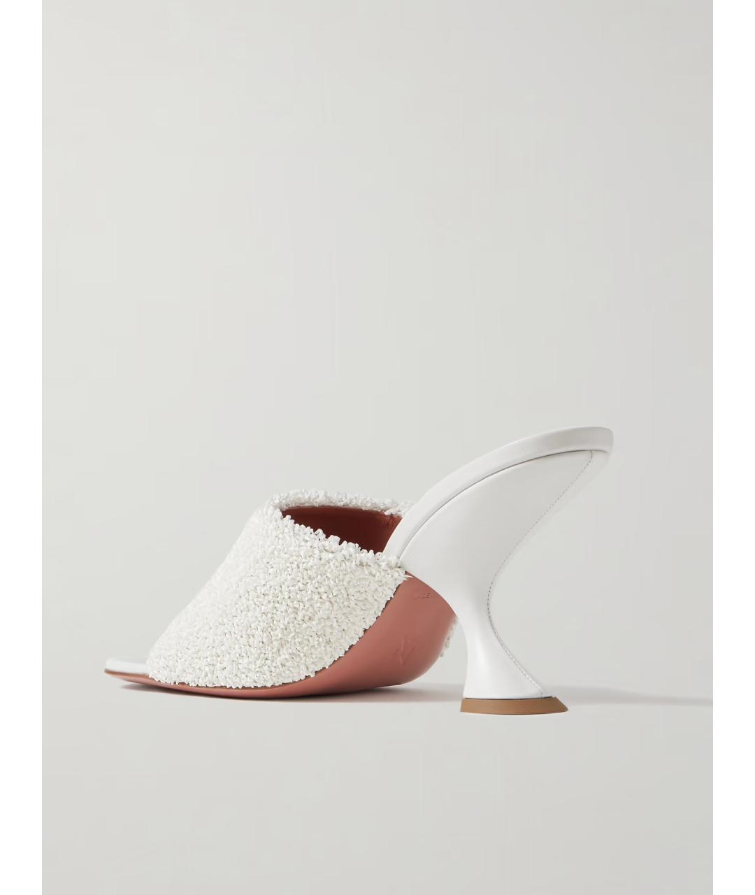 Amina Muaddi Белые мюли, фото 3