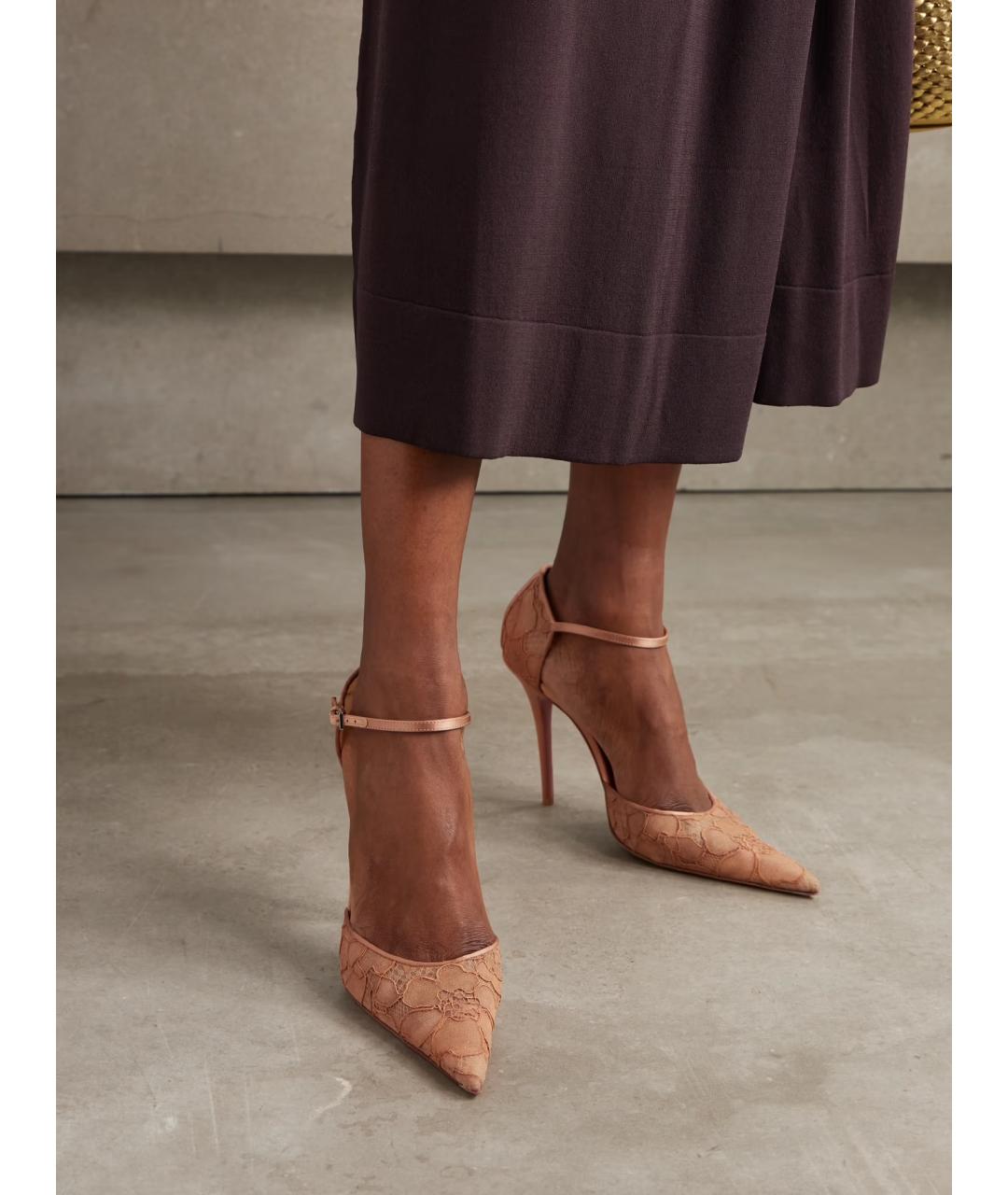 Amina Muaddi Бежевые туфли, фото 2