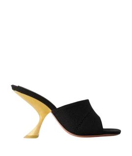 Amina Muaddi Мюли