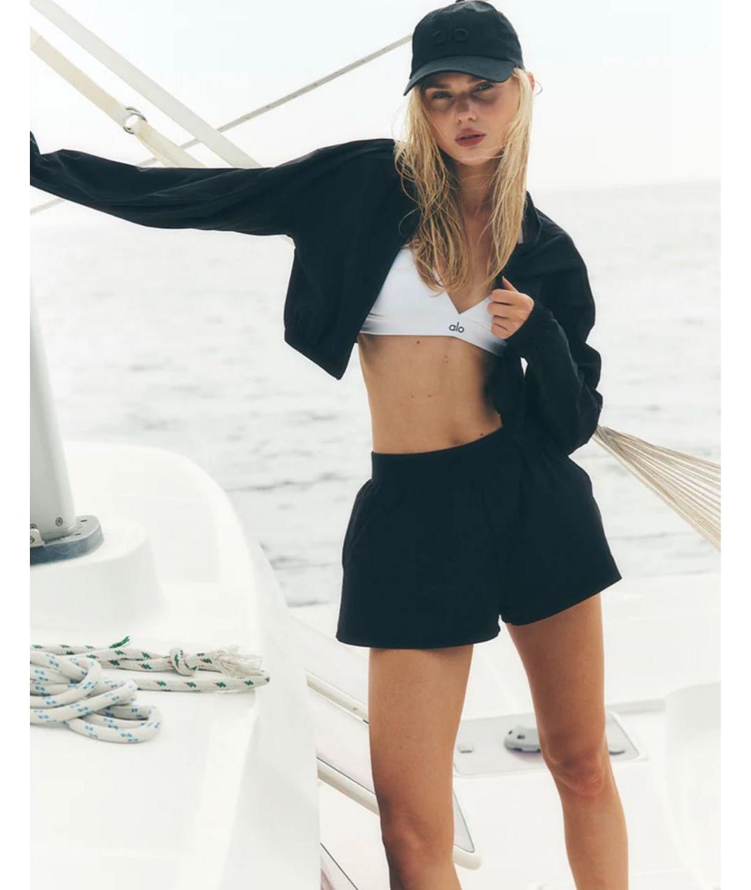 ALO YOGA Черная спортивная куртка, фото 2