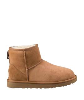UGG AUSTRALIA Ботинки