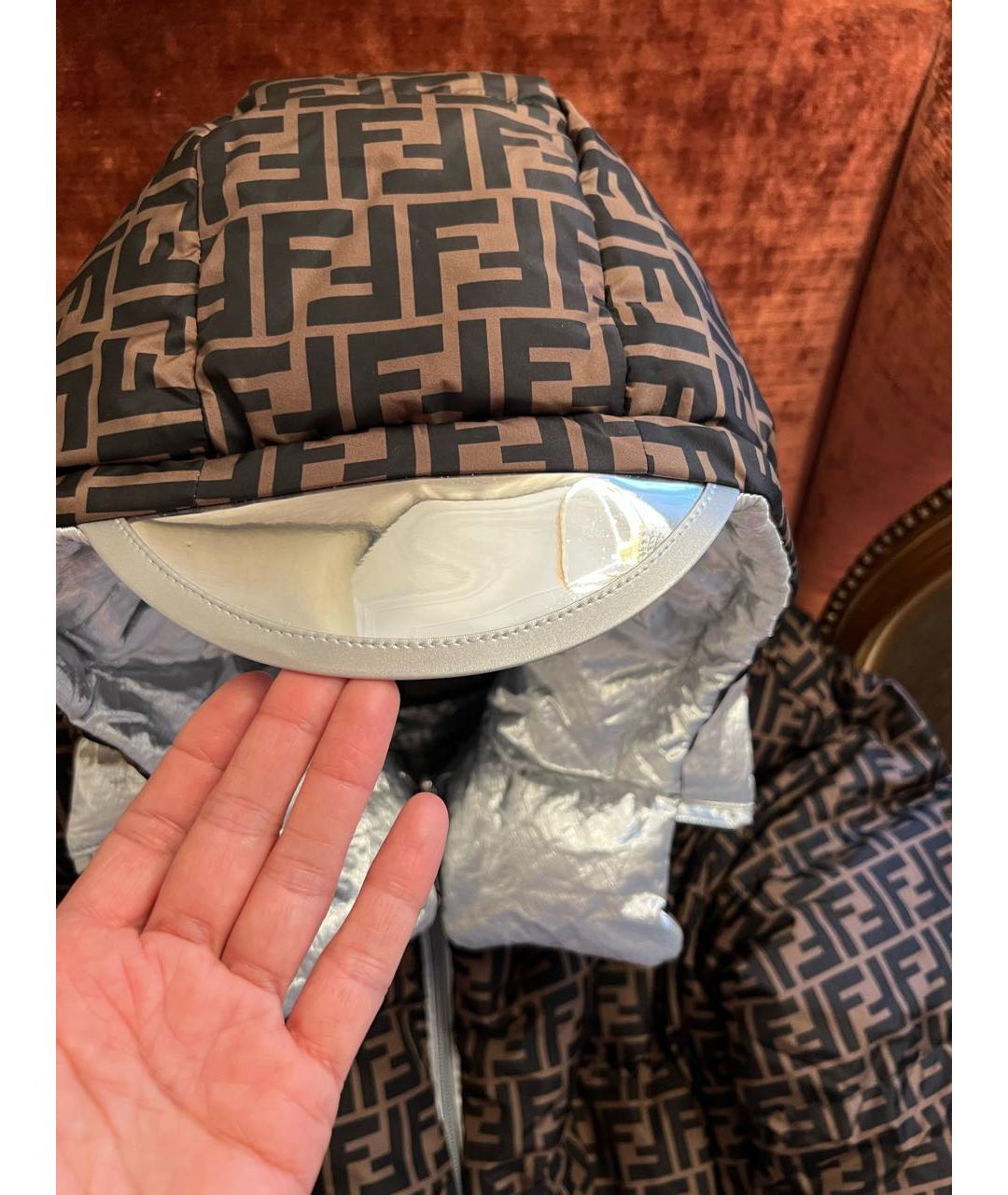 FENDI Коричневый полиамидовый пуховик, фото 4