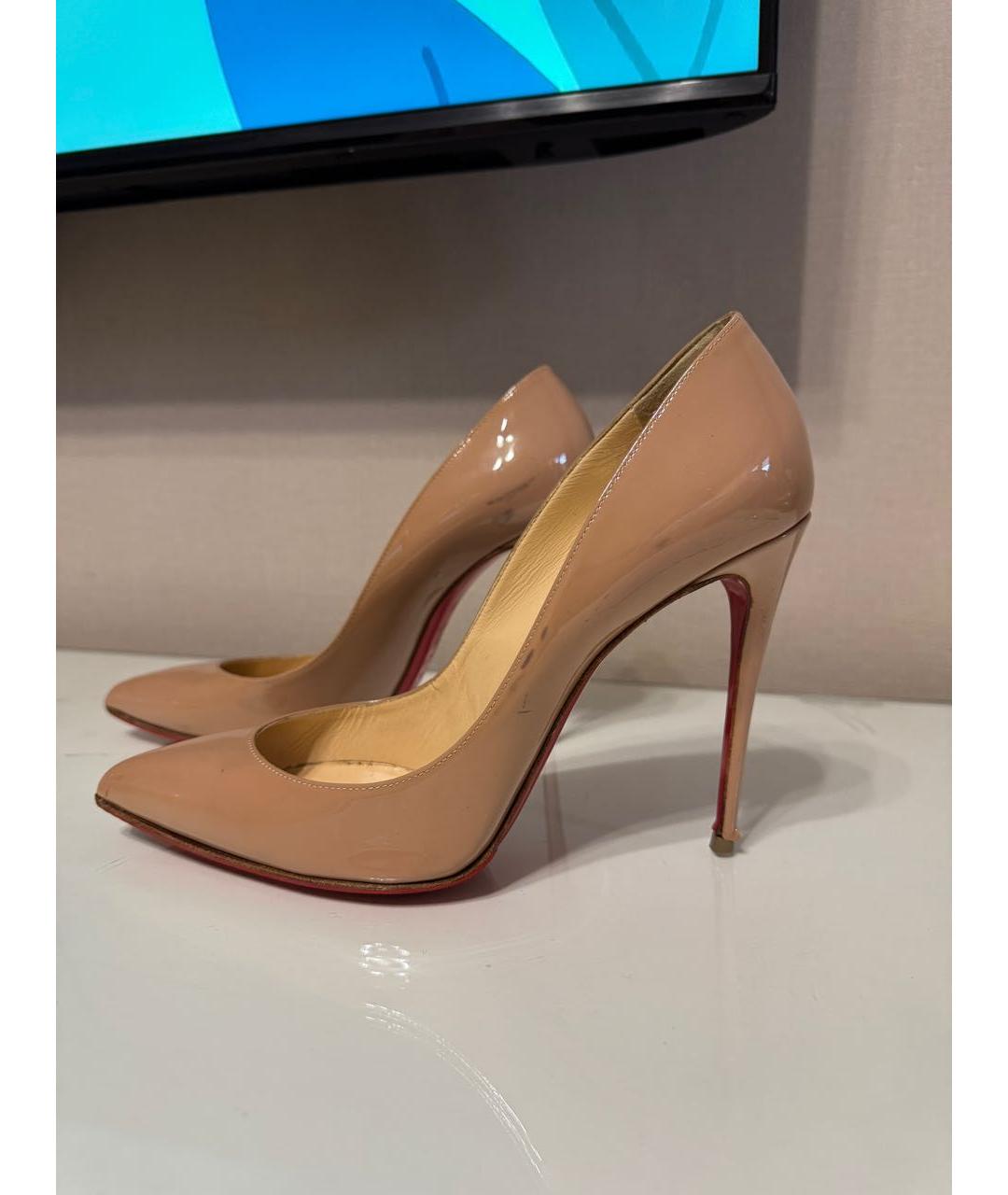 CHRISTIAN LOUBOUTIN Бежевые кожаные туфли, фото 2