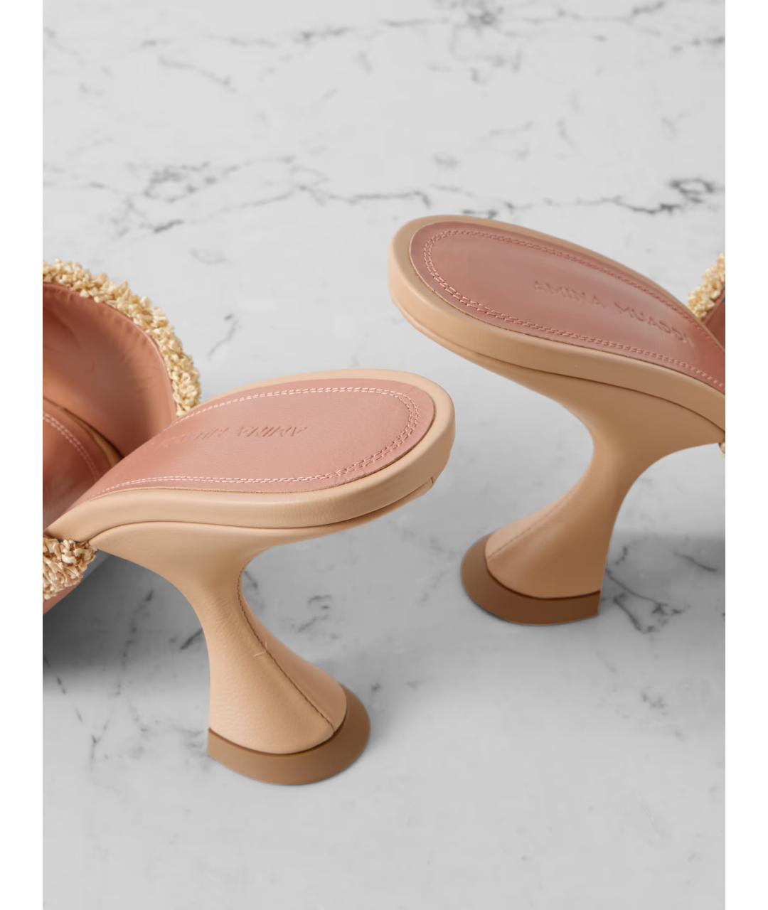 Amina Muaddi Бежевые мюли, фото 4