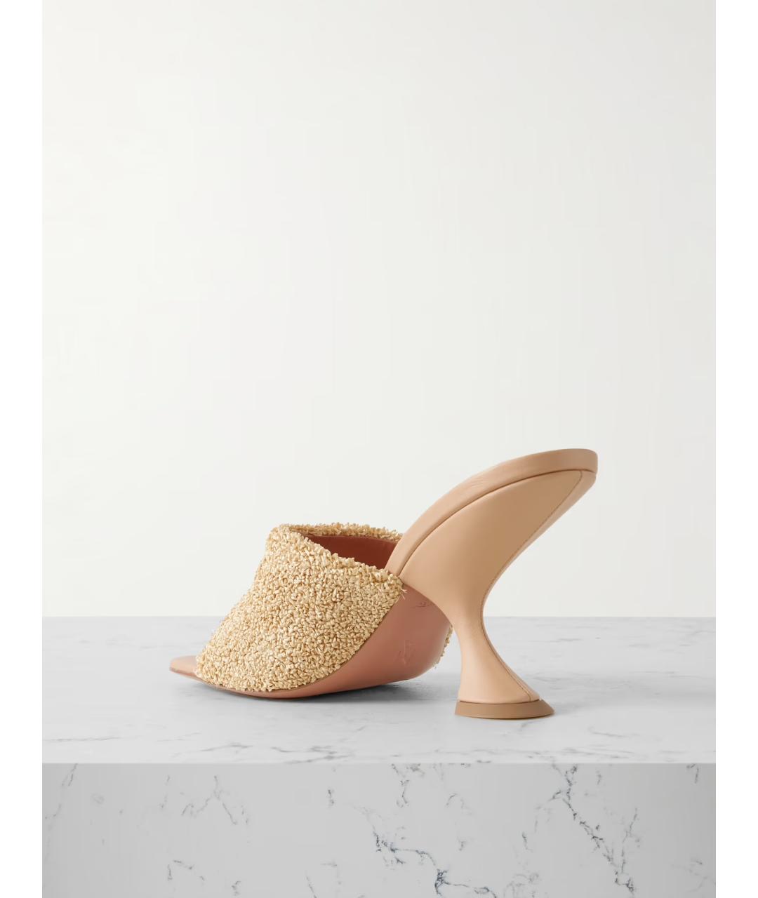 Amina Muaddi Бежевые мюли, фото 3