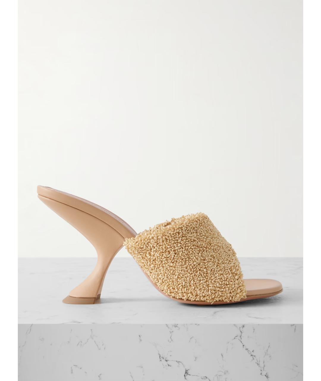 Amina Muaddi Бежевые мюли, фото 5