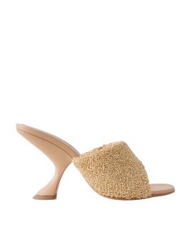 Amina Muaddi Мюли