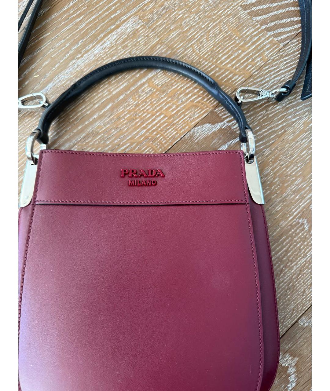 PRADA Бордовая кожаная сумка через плечо, фото 3