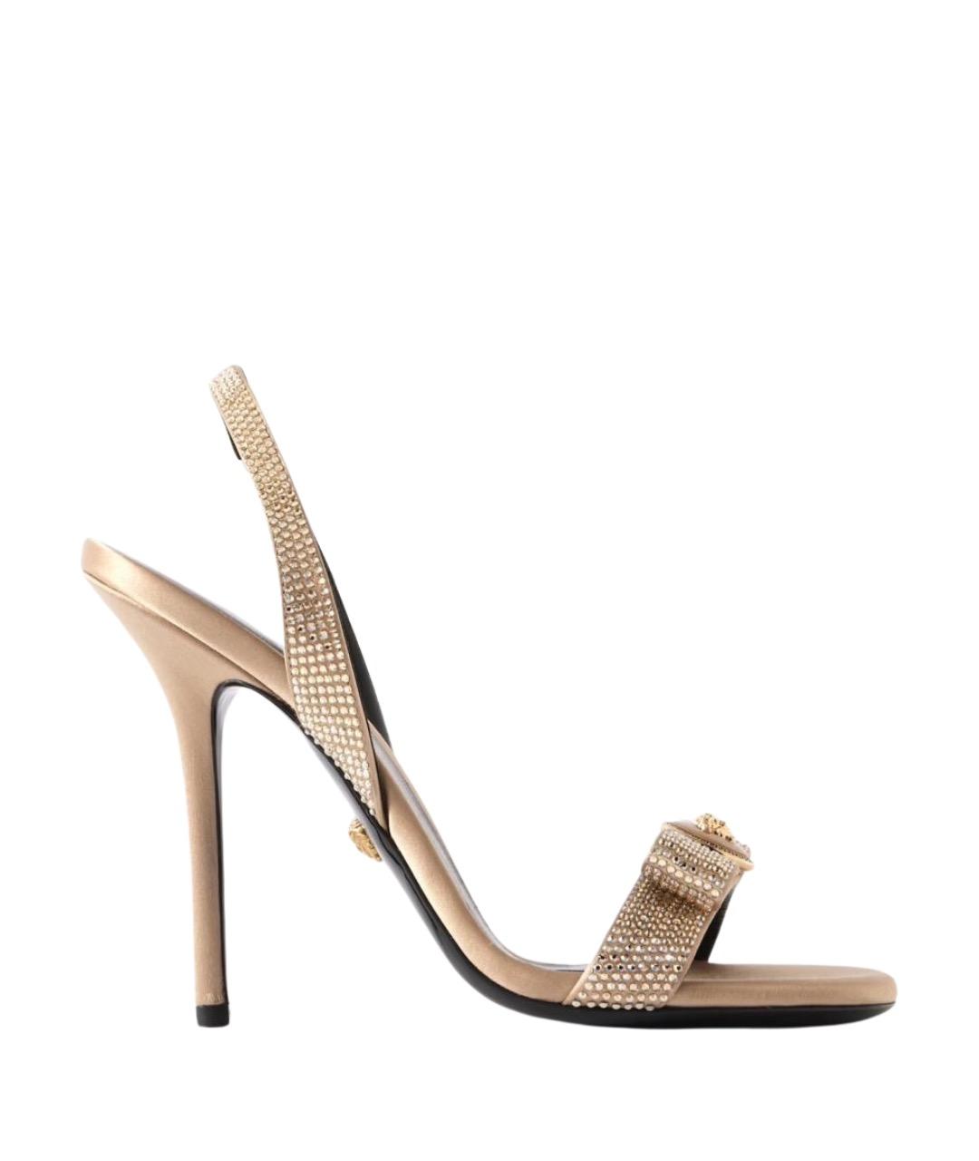 VERSACE Бежевые босоножки, фото 1