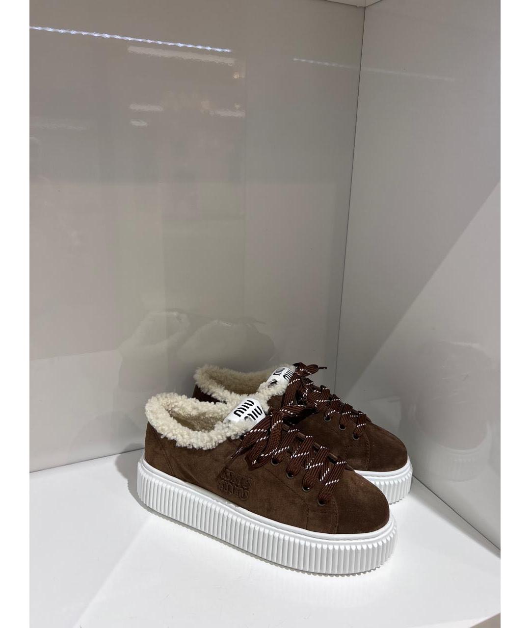 MIU MIU Коричневые замшевые кеды, фото 2