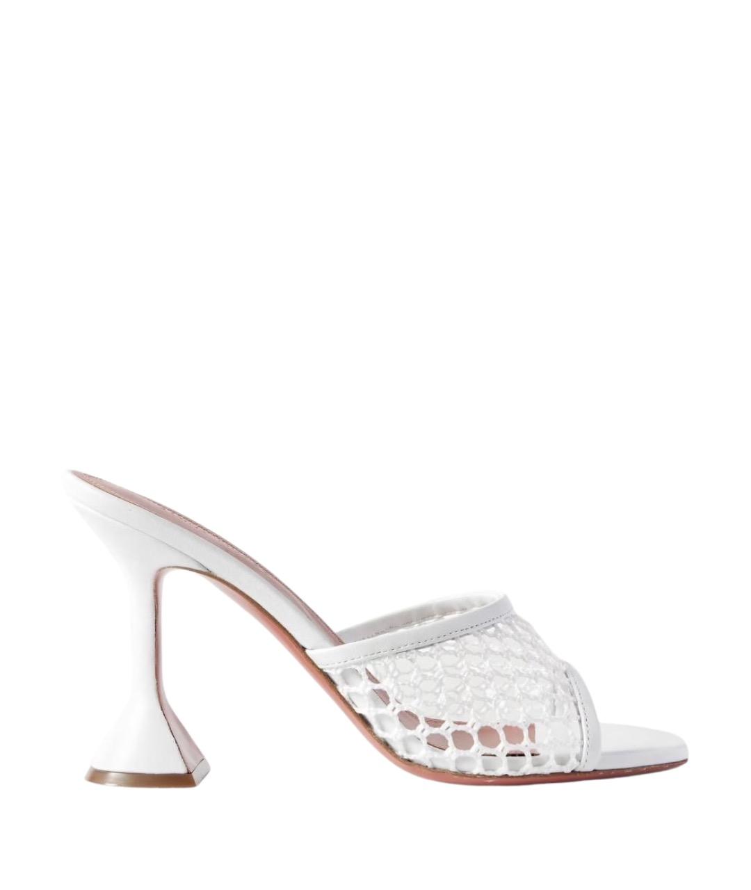 Amina Muaddi Белые мюли, фото 1