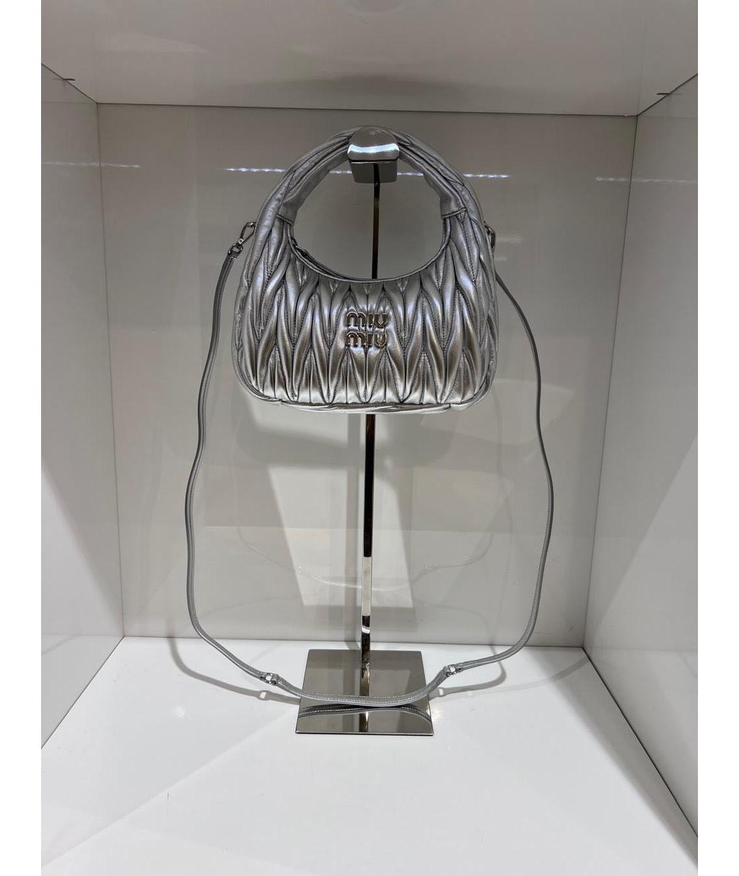 MIU MIU Серебряная кожаная сумка через плечо, фото 2