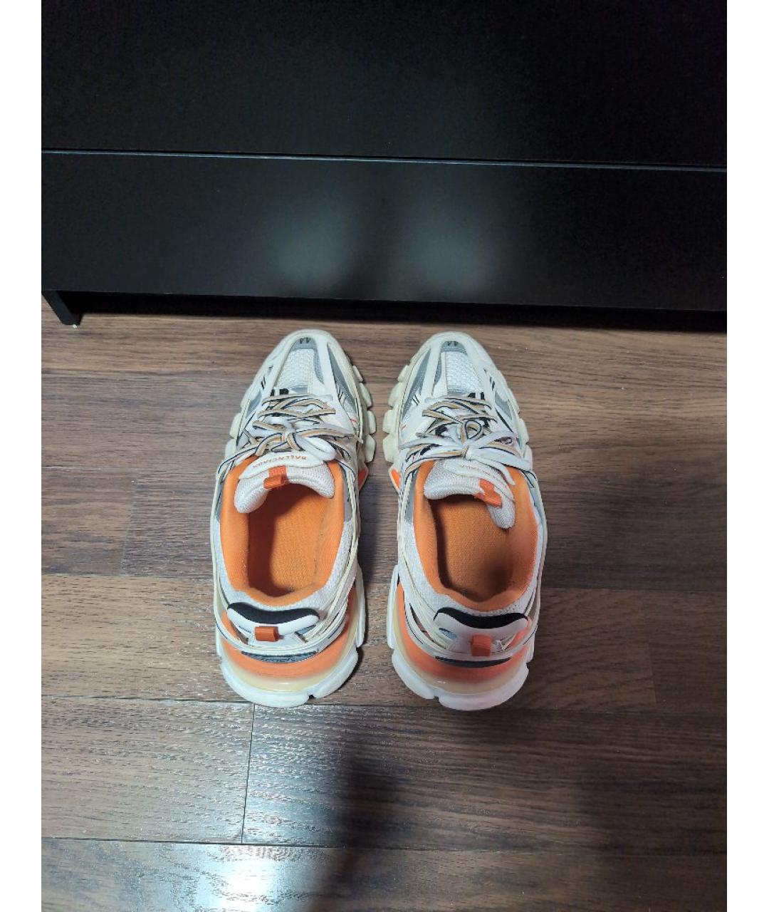 BALENCIAGA Белые кожаные низкие кроссовки / кеды, фото 3