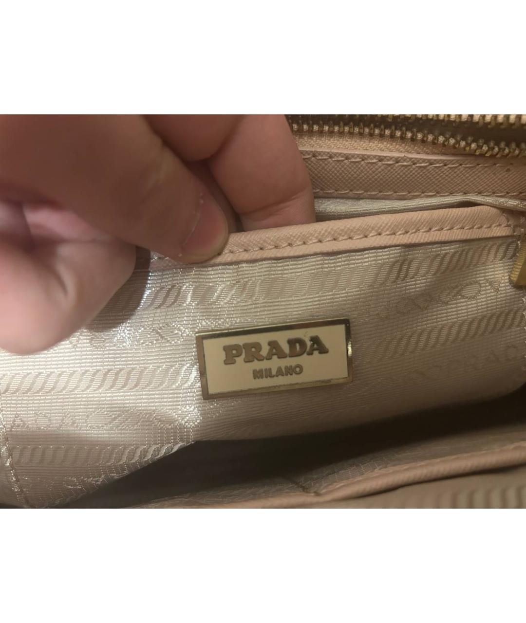 PRADA Бежевая кожаная сумка с короткими ручками, фото 3