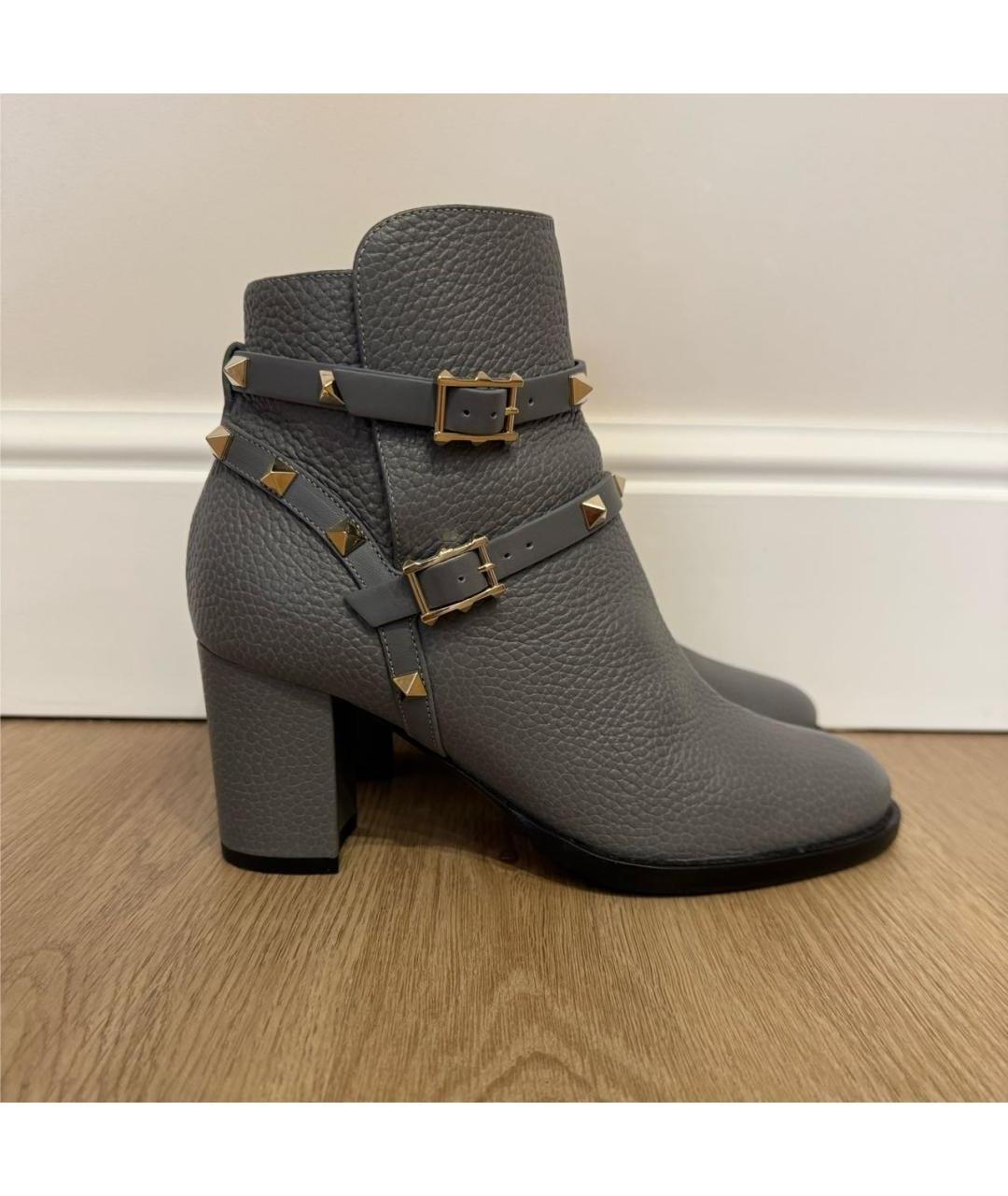 VALENTINO Серые кожаные ботильоны, фото 6