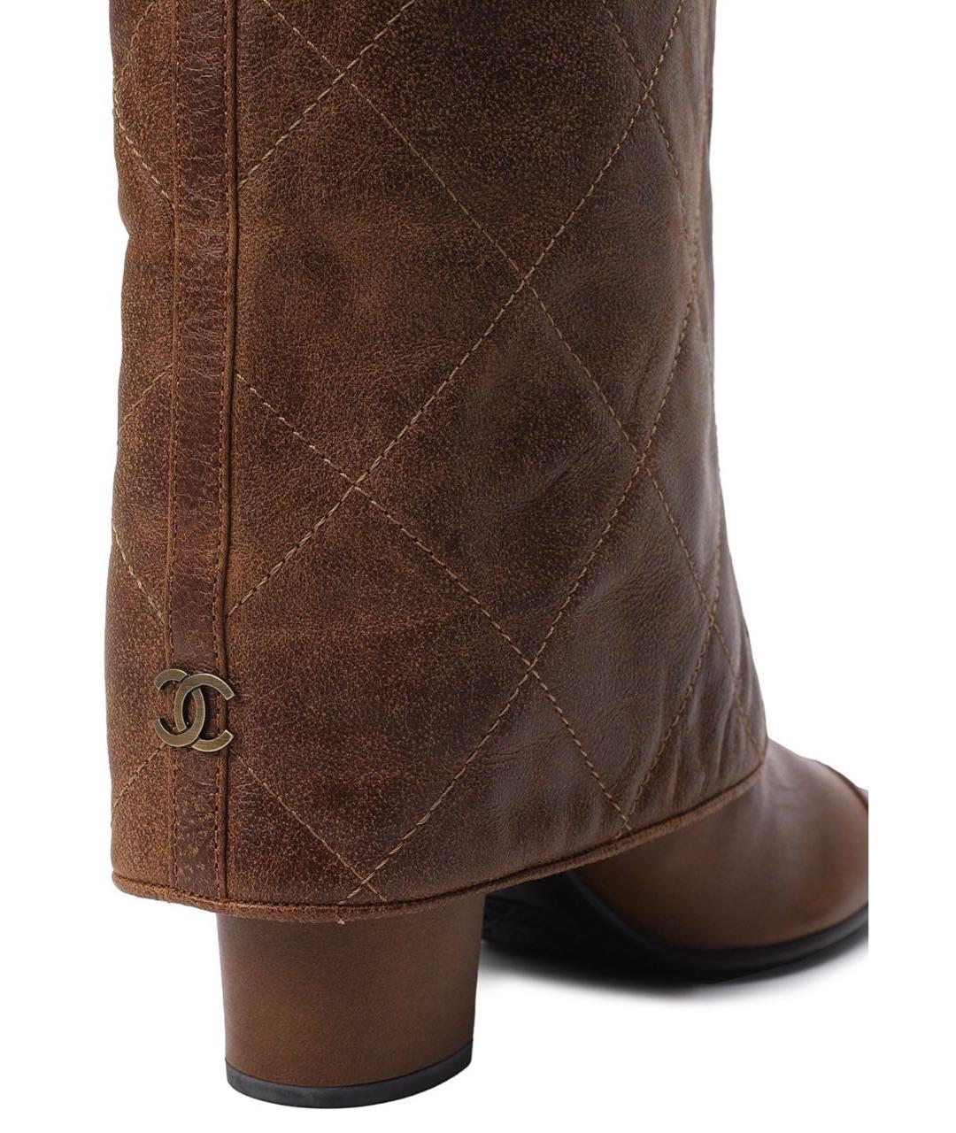 CHANEL Коричневые кожаные сапоги, фото 5