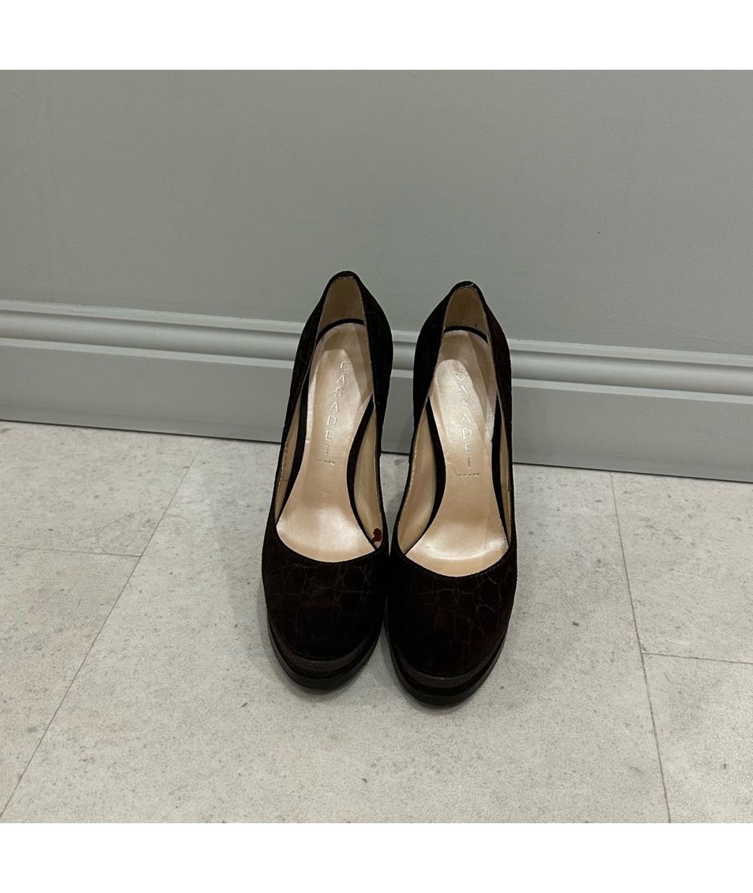 CASADEI Коричневые замшевые туфли, фото 2