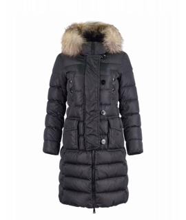 MONCLER Пуховик
